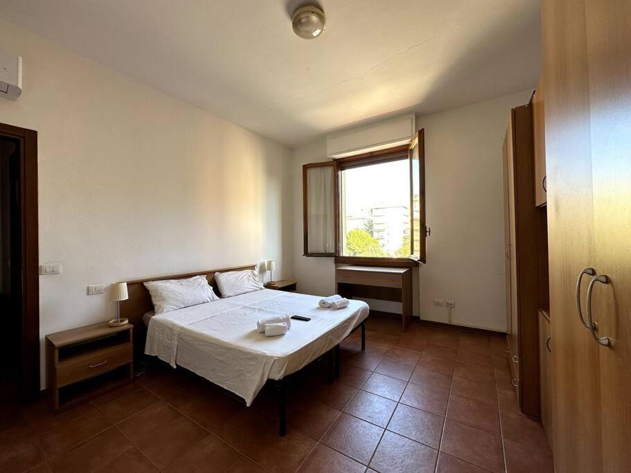 Mv Apartament 4b * Florencia