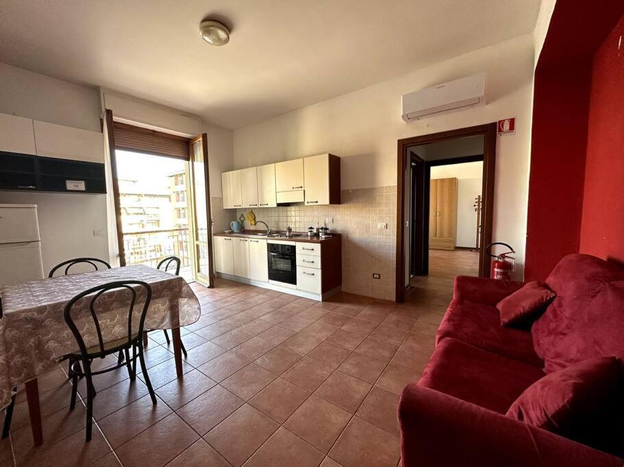 Mv Apartament 4b Apartamento
